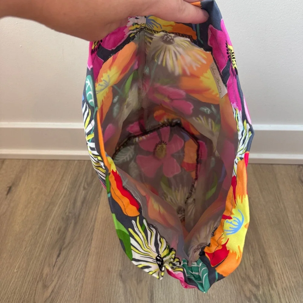 Vera Bradley Jazzy Blooms Ditty Bag Floral Drawstring Travel Pouch 10132-138 NEW